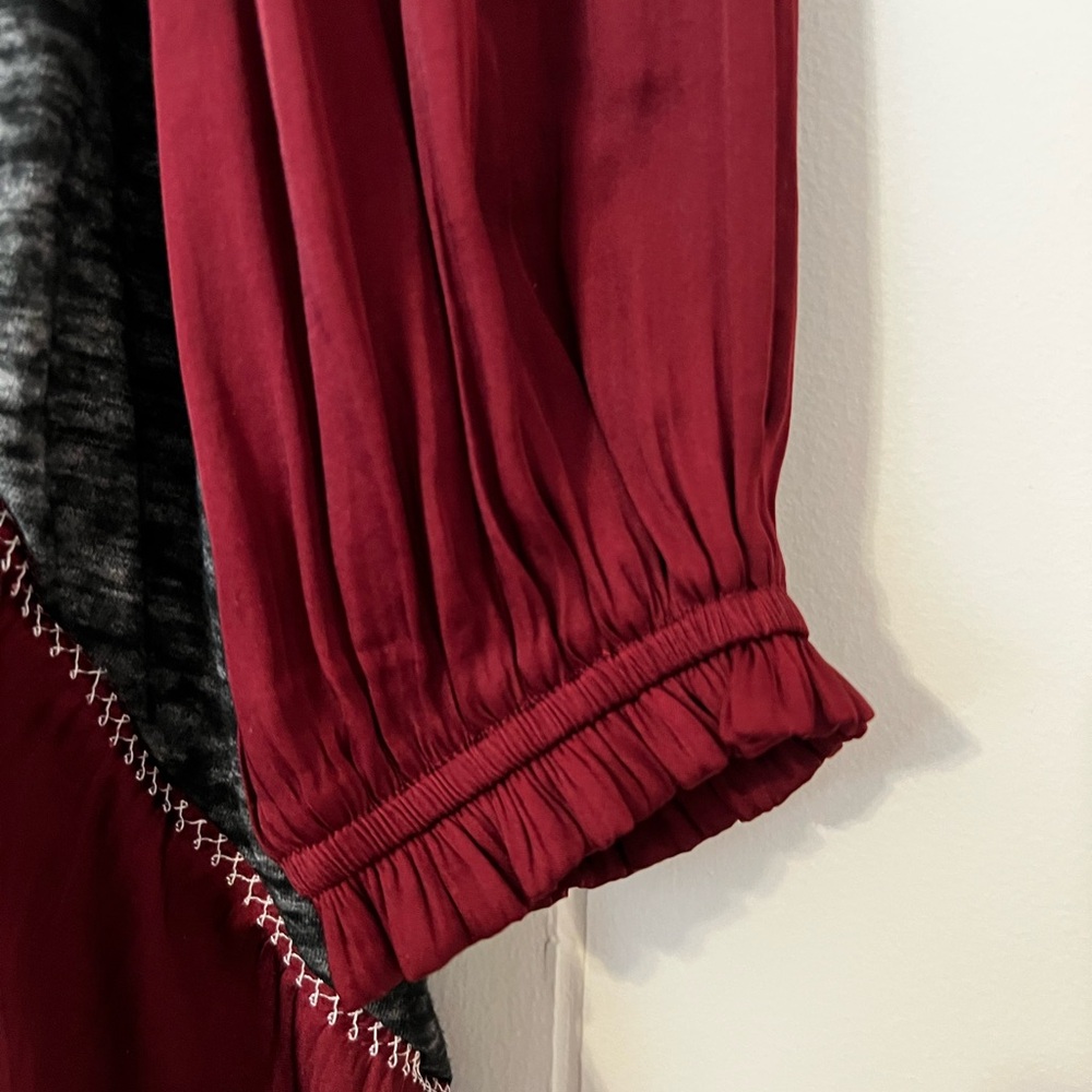 Upcycled One-Of-A-Kind Inspirational High/Low Burgundy Tunic with Lace Trim - Picture 5 of 5